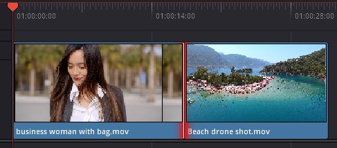 select the cut point between 2 clips davinci resolve